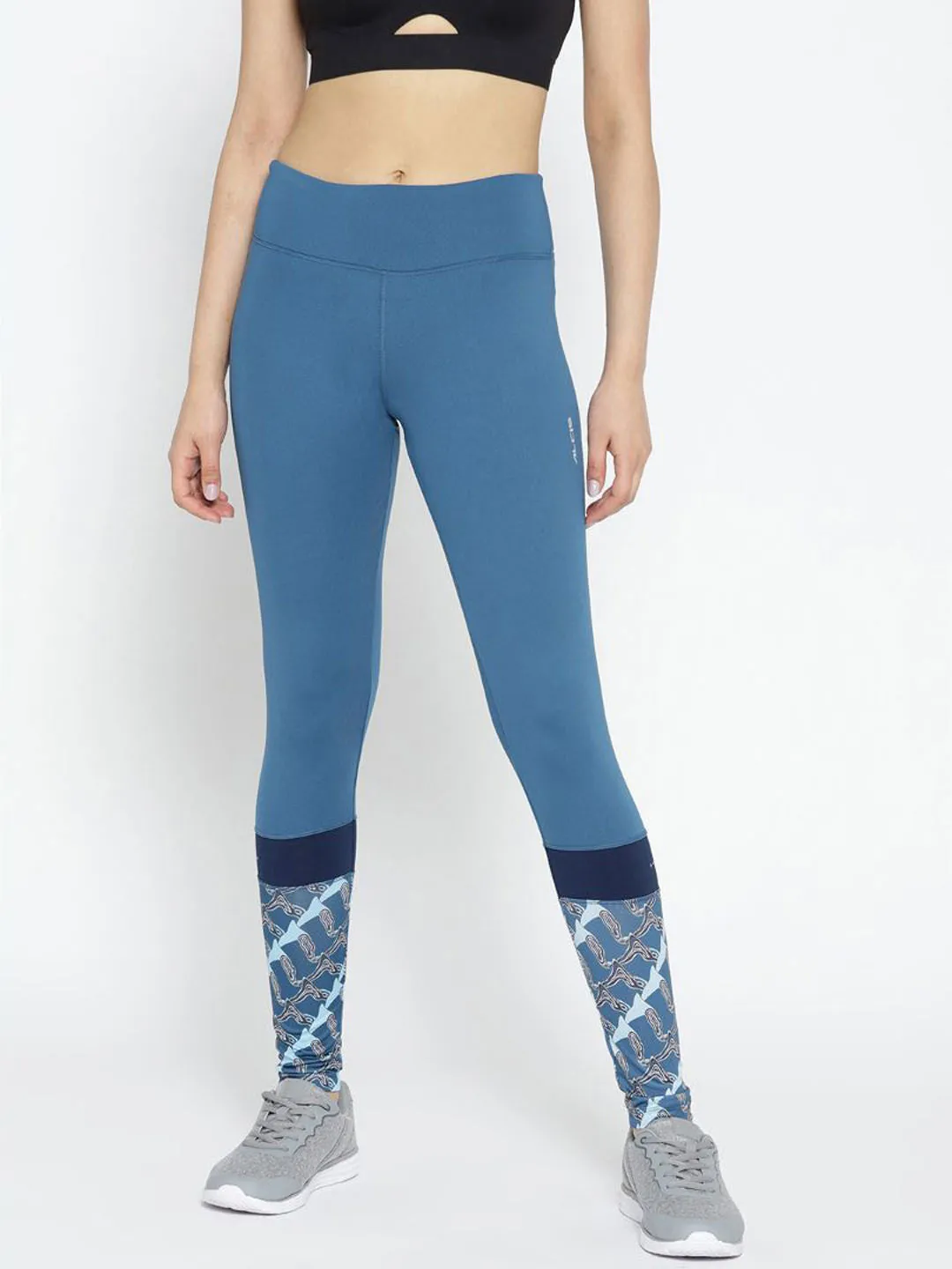 Alcis Women Teal Blue Solid Running Tights with Printed Detail