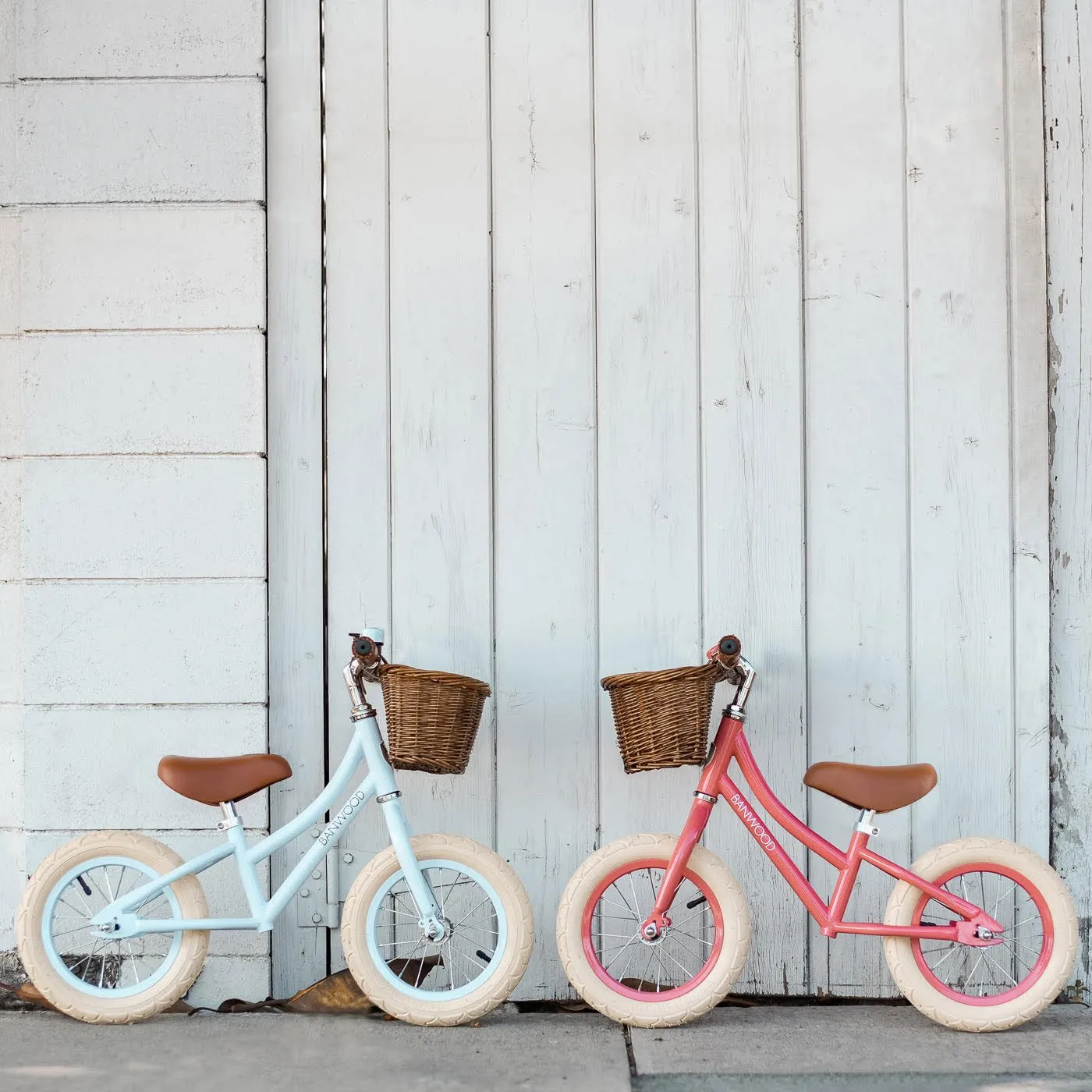 Banwood 'First Go!' Balance Bike - Coral