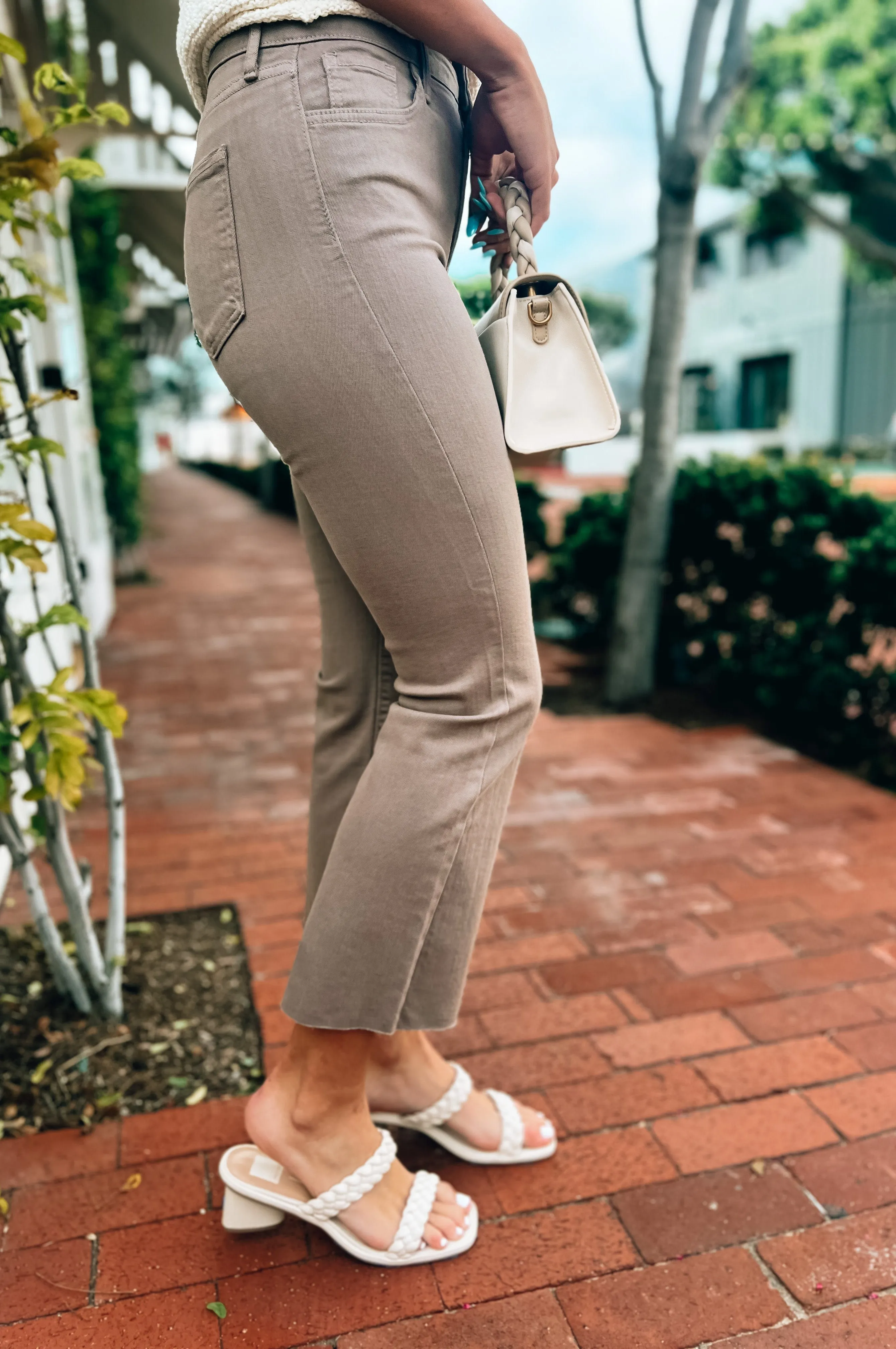 Dani Cropped Kick Flare Taupe