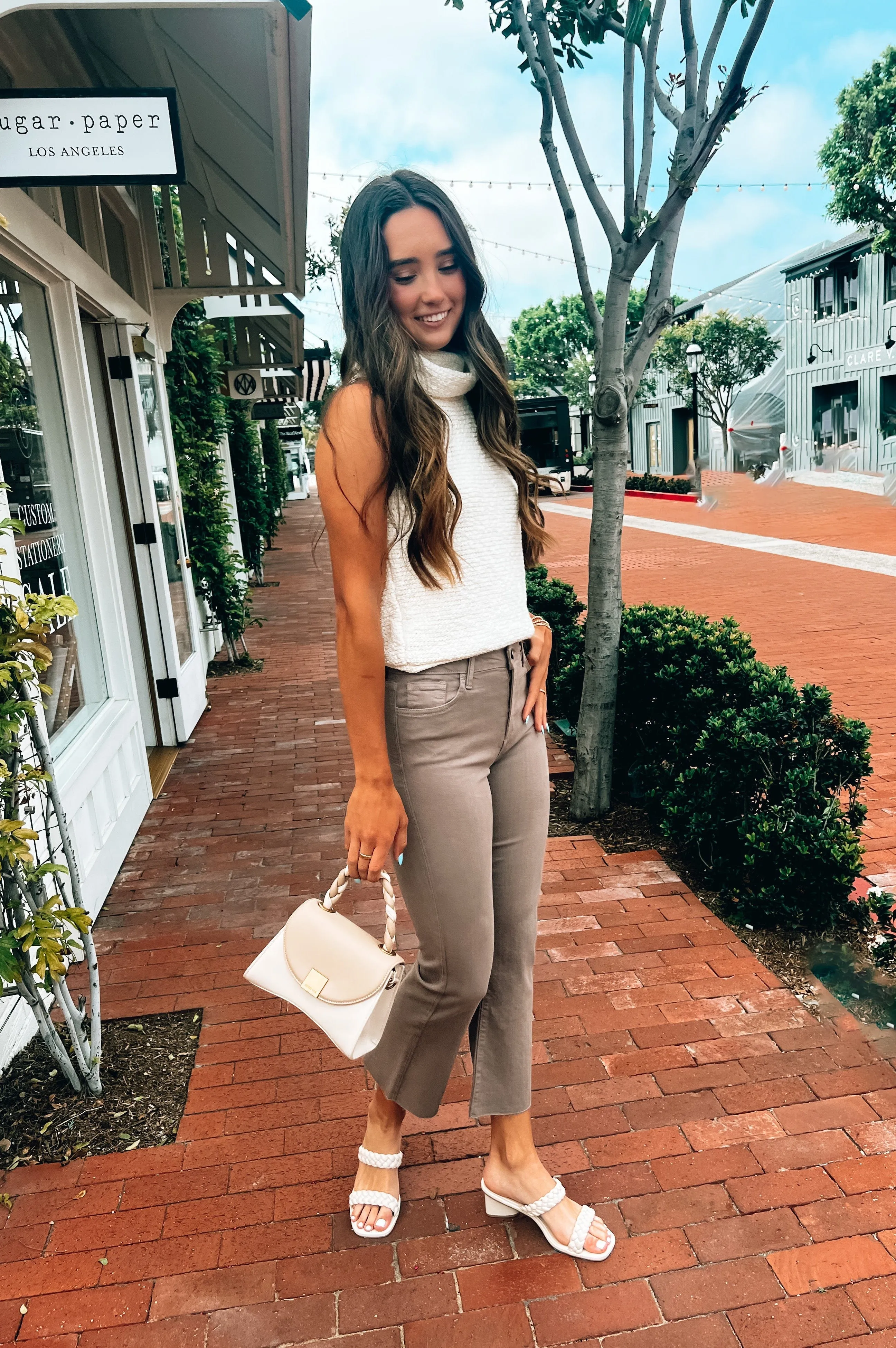 Dani Cropped Kick Flare Taupe