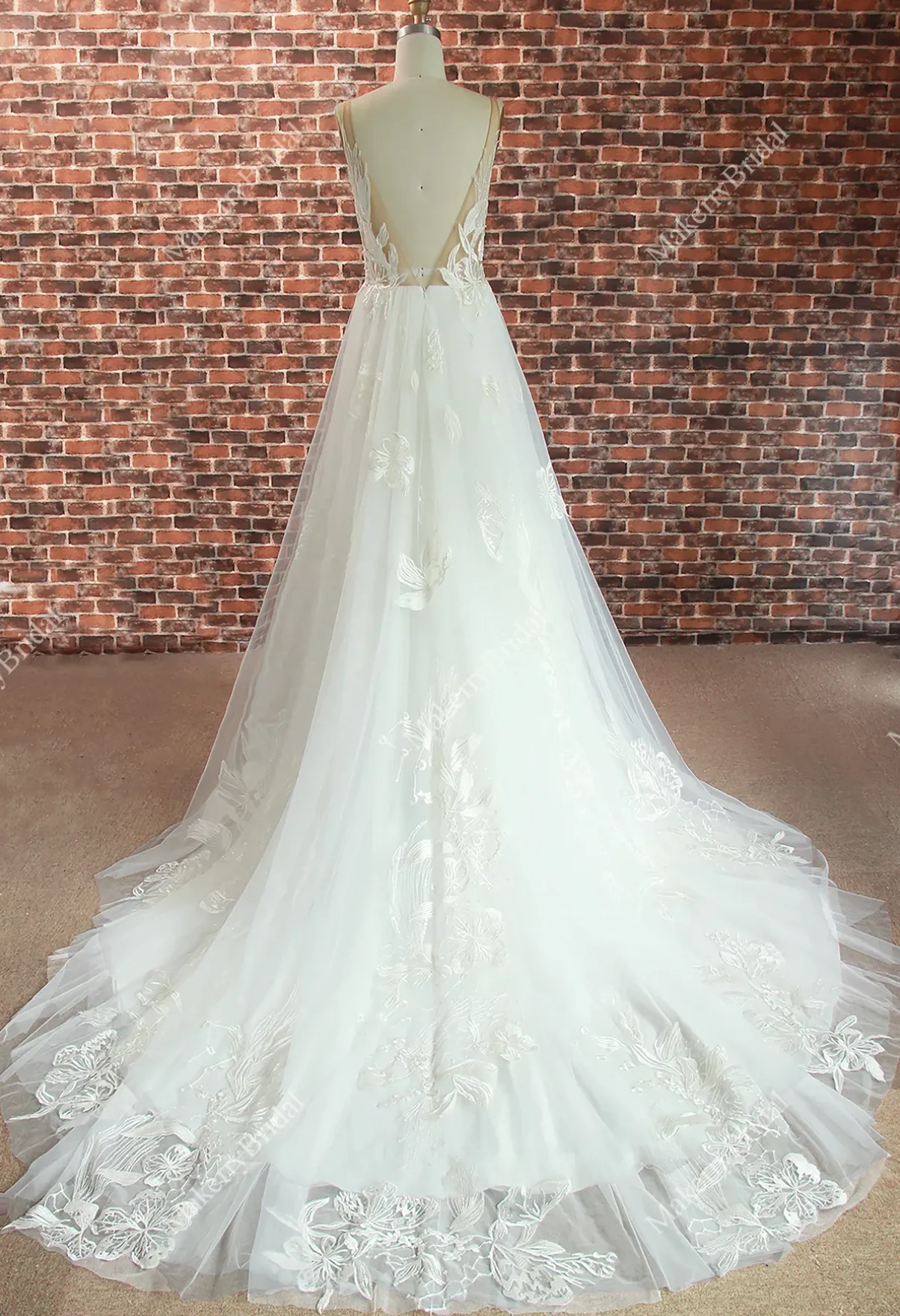 Dreamy Floral Lace Wedding Dress