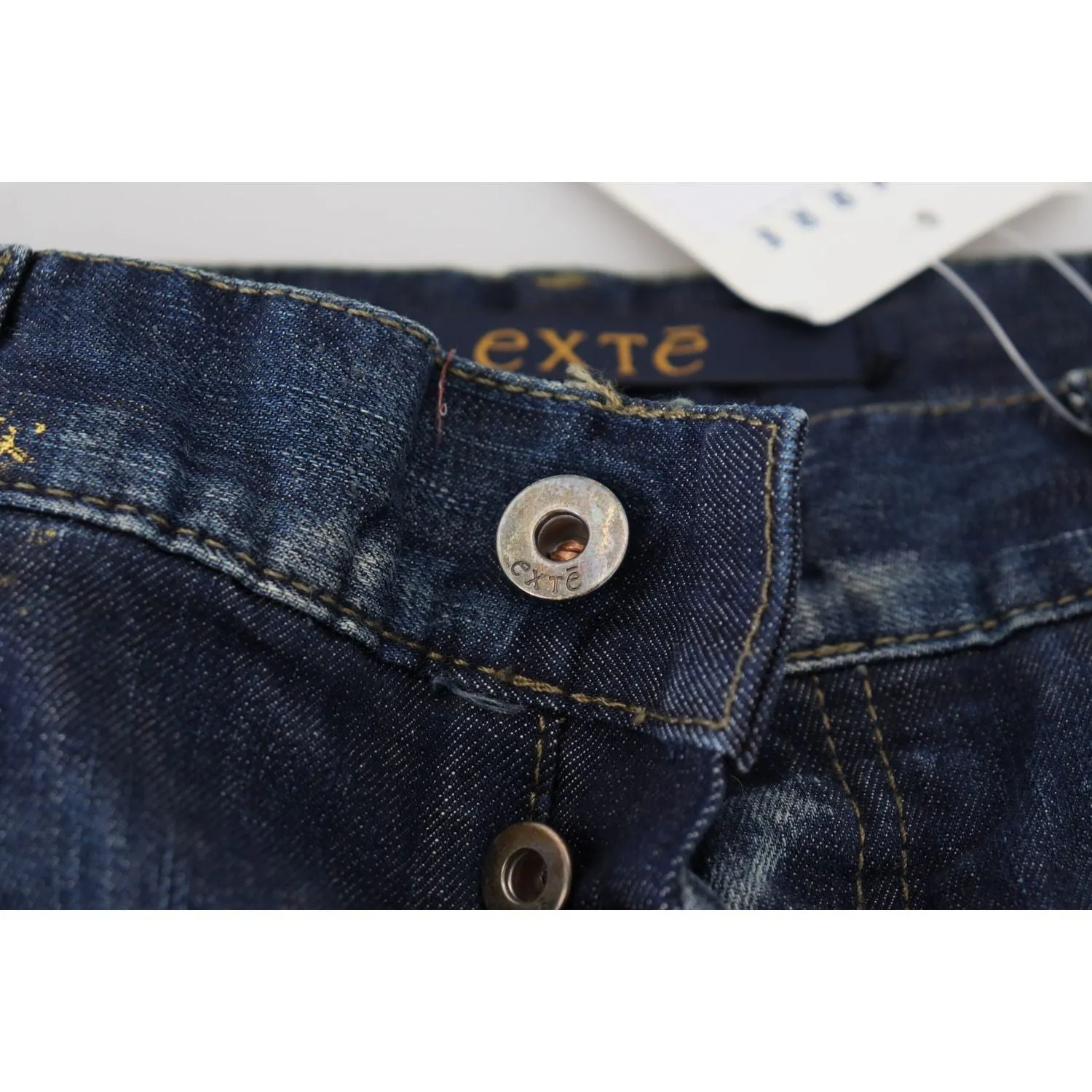 Exte Chic Regular Blue Denim for Sophisticated Style