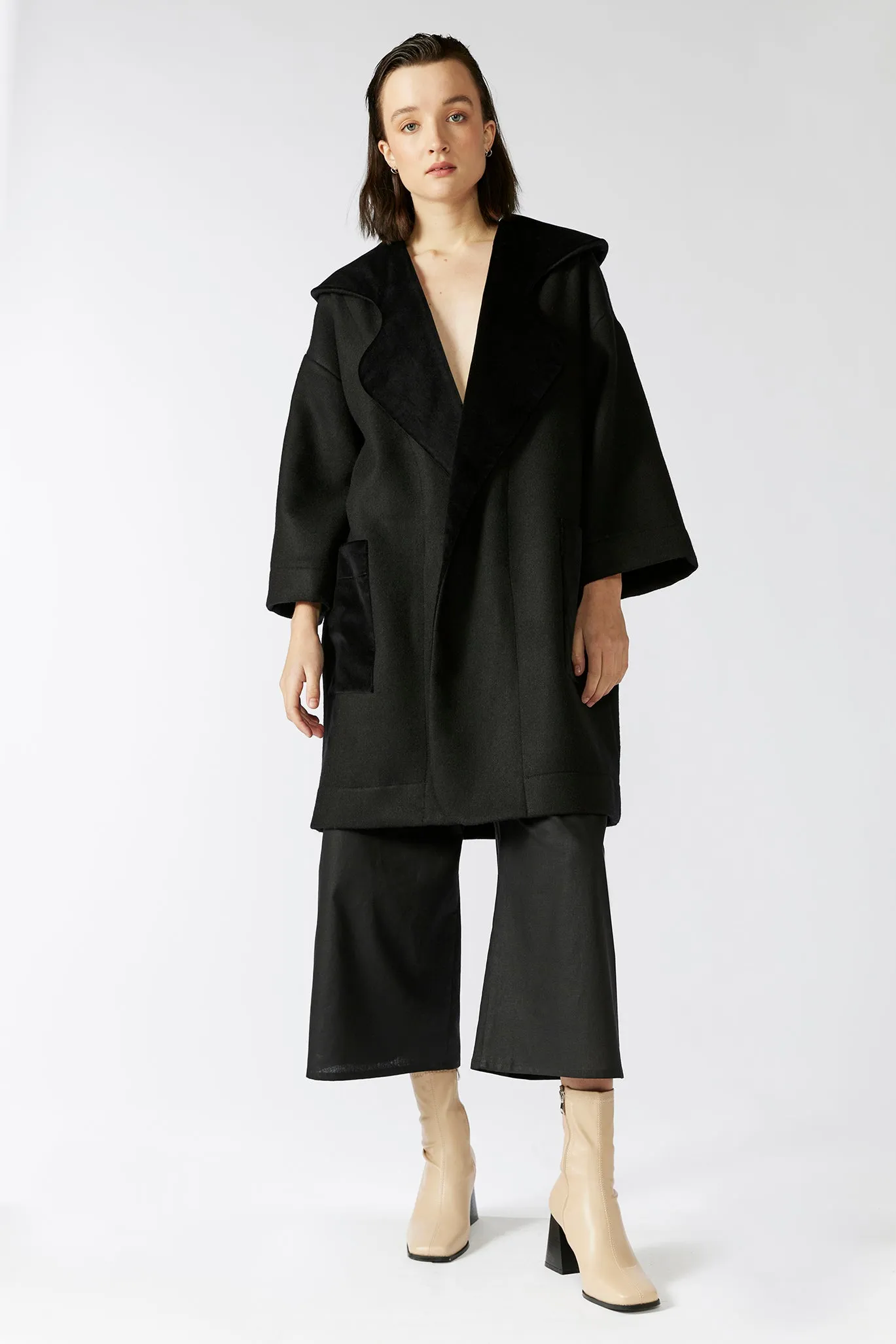 GLAZE COAT [ Black Wool, Velvet ]