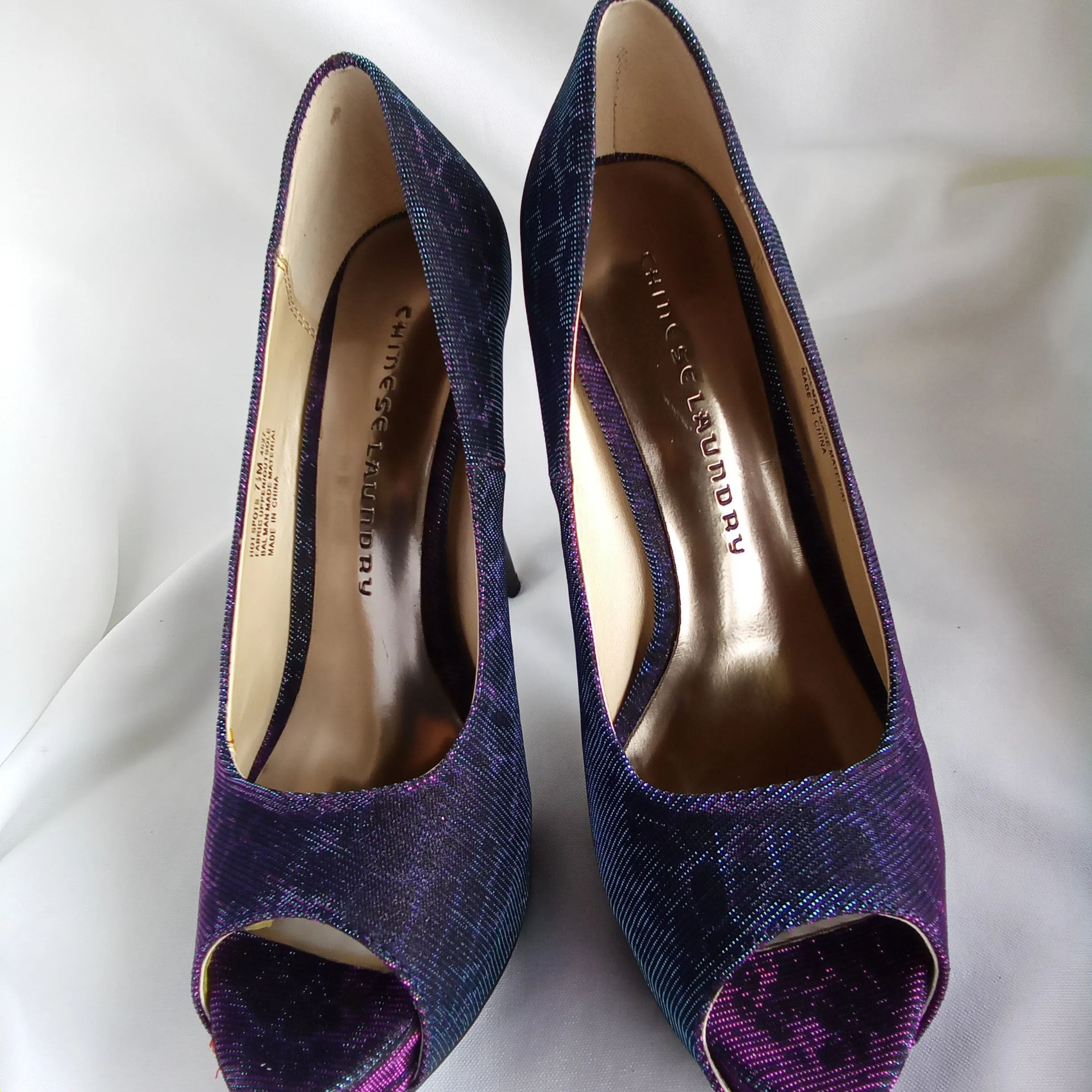 Iridescent Pumps | Chinese Laundry | Hot Spots - Giraffe - Blue Multi