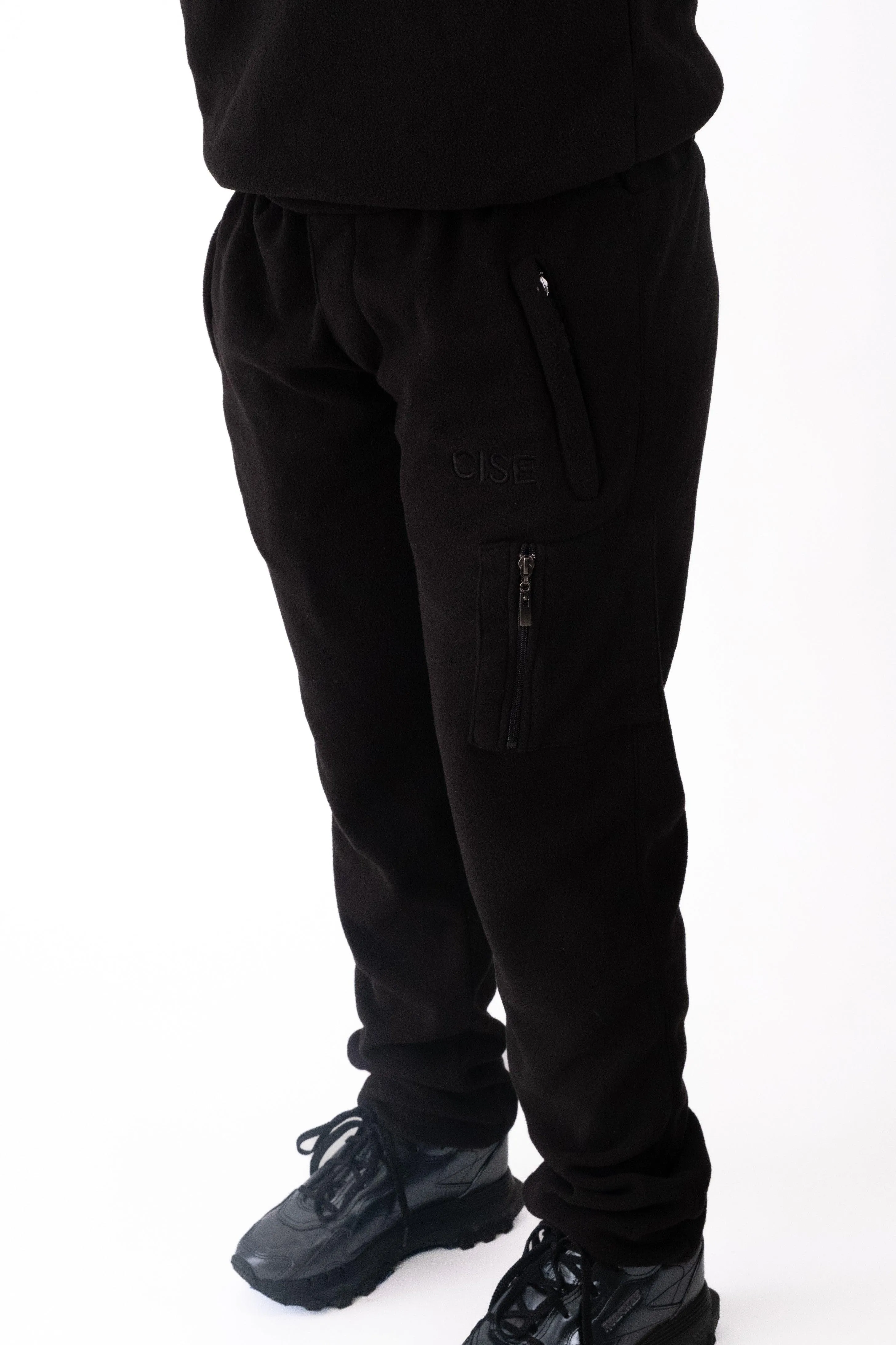 Kennedy Quarter-Zip Sweatpants (Matte Black)