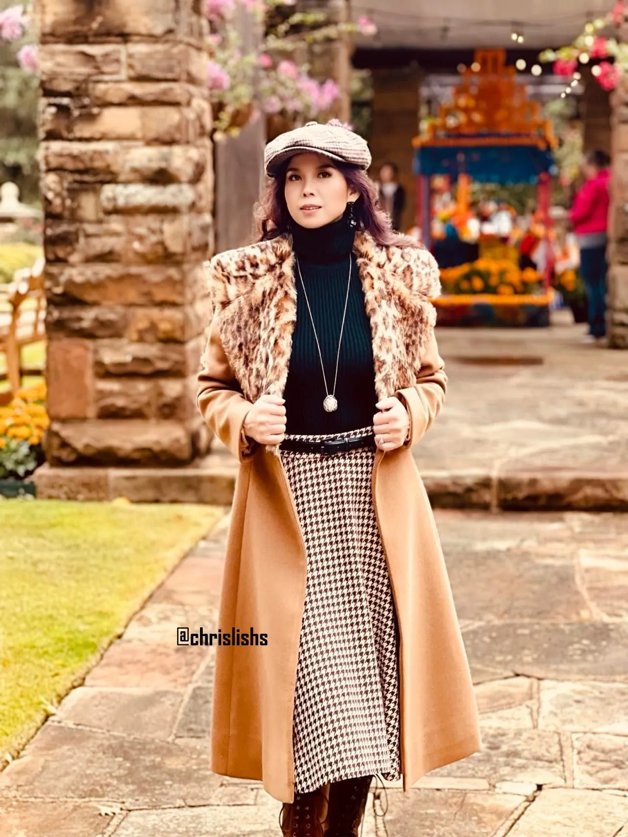 Leopard Coat in Brown Leopard fur neck collar