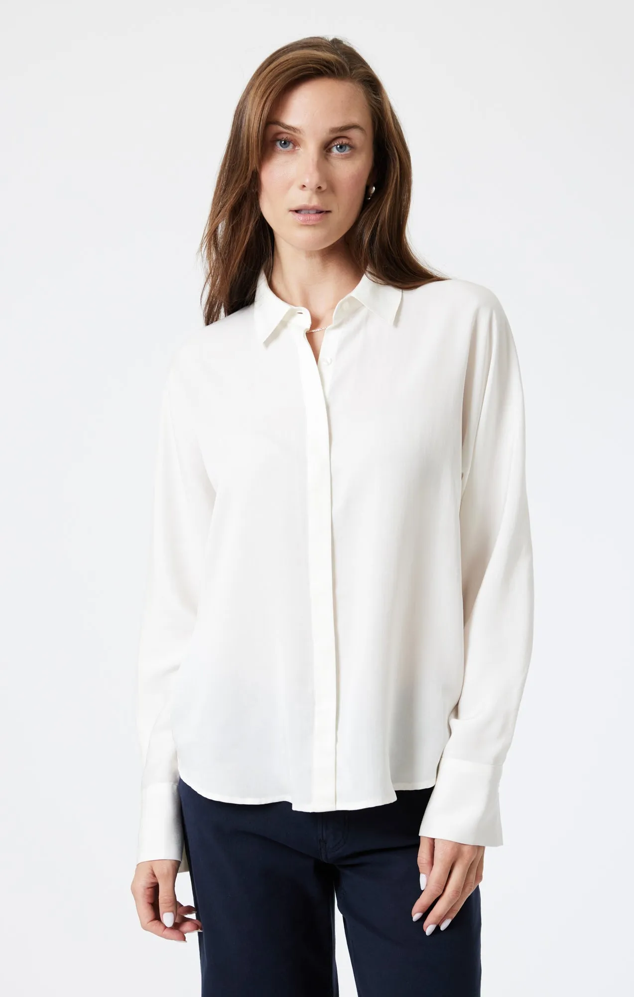 LONG SLEEVE TENCEL SHIRT IN ANTIQUE WHITE