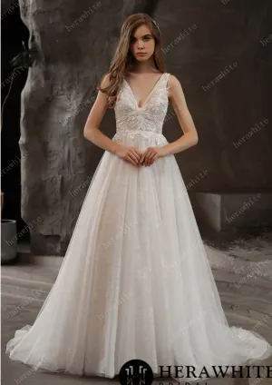 Lovely Lace V-Neck Wedding Dress with Tulle Skirt