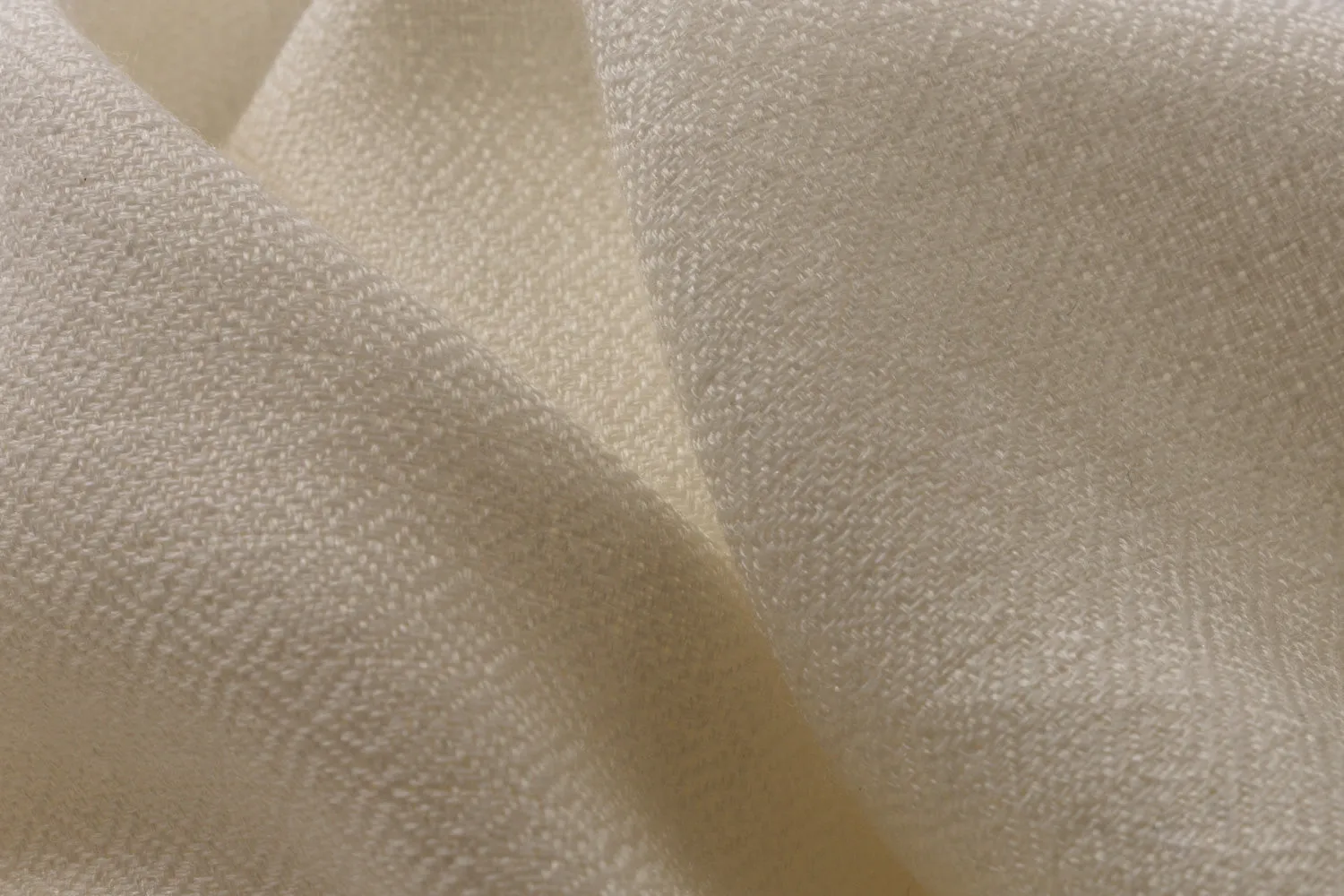 MERINO WOOL FABRIC -DIAMOND WEAVE