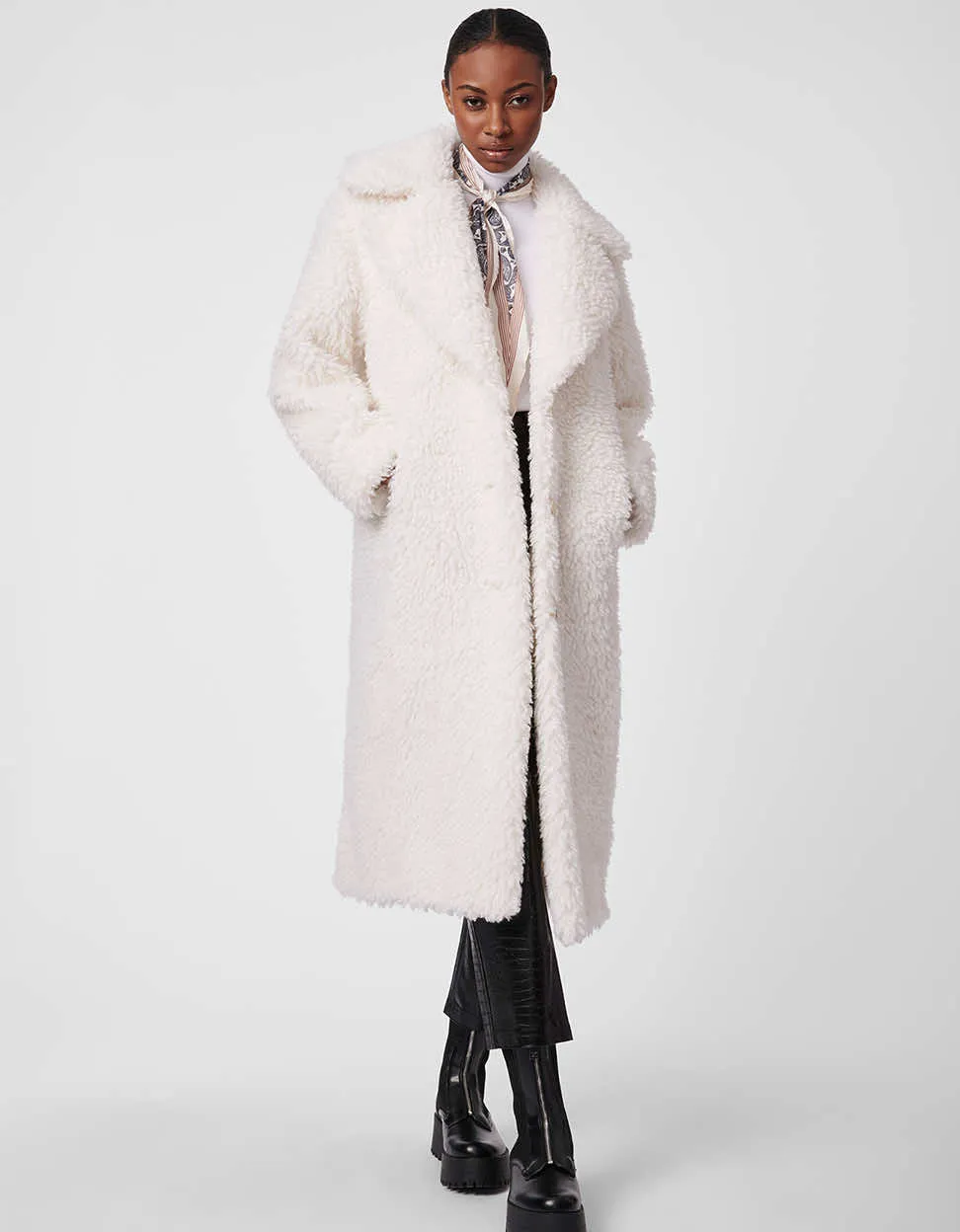 Modern Cloud Faux Fur Coat