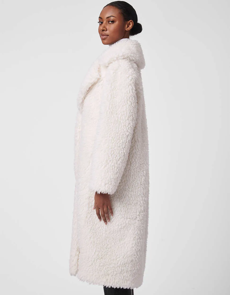 Modern Cloud Faux Fur Coat