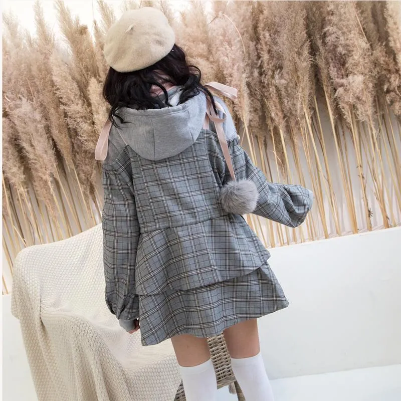 Pleated Shoulder-less Fur Balls Coat SD00725