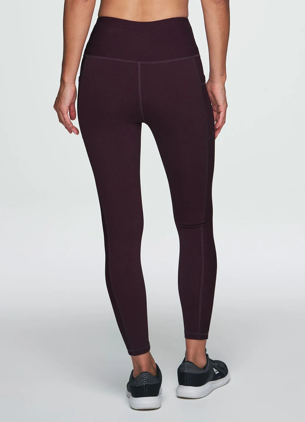 Prime Ribbed Pocket Legging