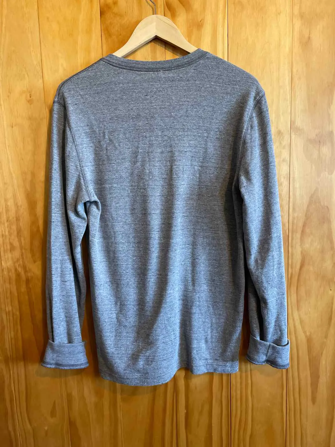 Size Medium Sonoma Men's Long Sleeve Shirt