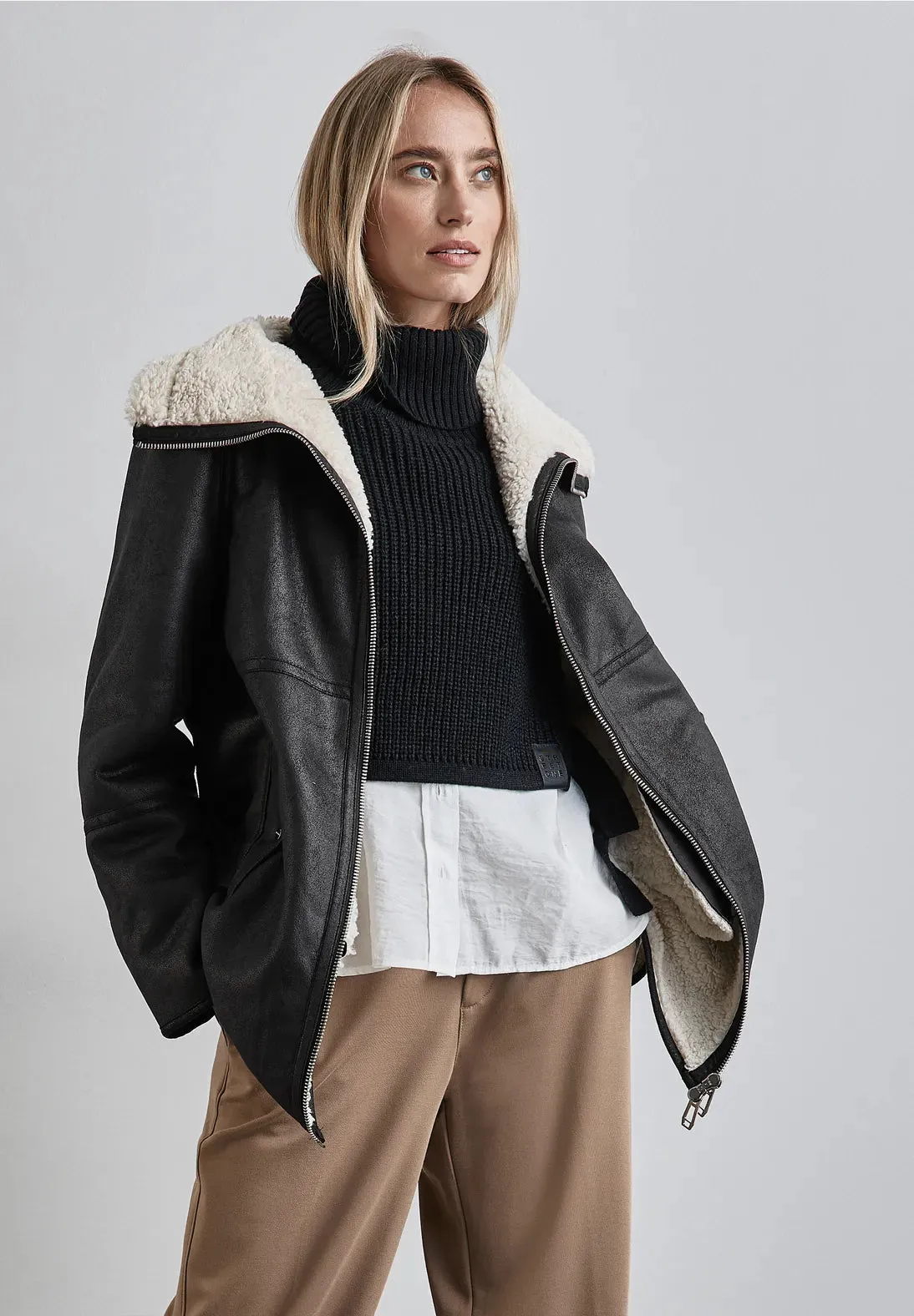 Street One Black Faux Leather Shearling jacket 201979