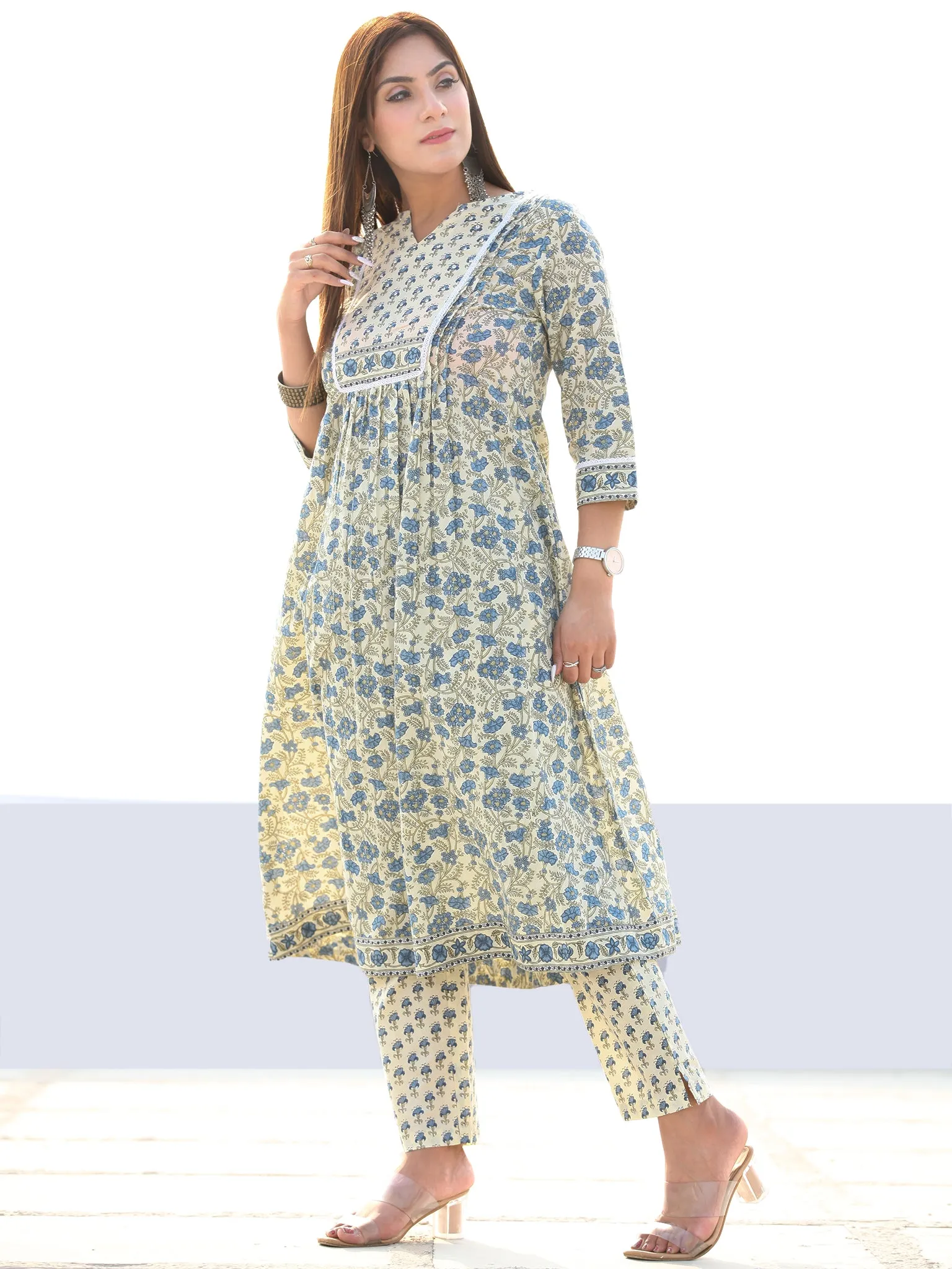 Utsav Apsara - Flared Kurta Pants & Dupatta - KS23A2584D