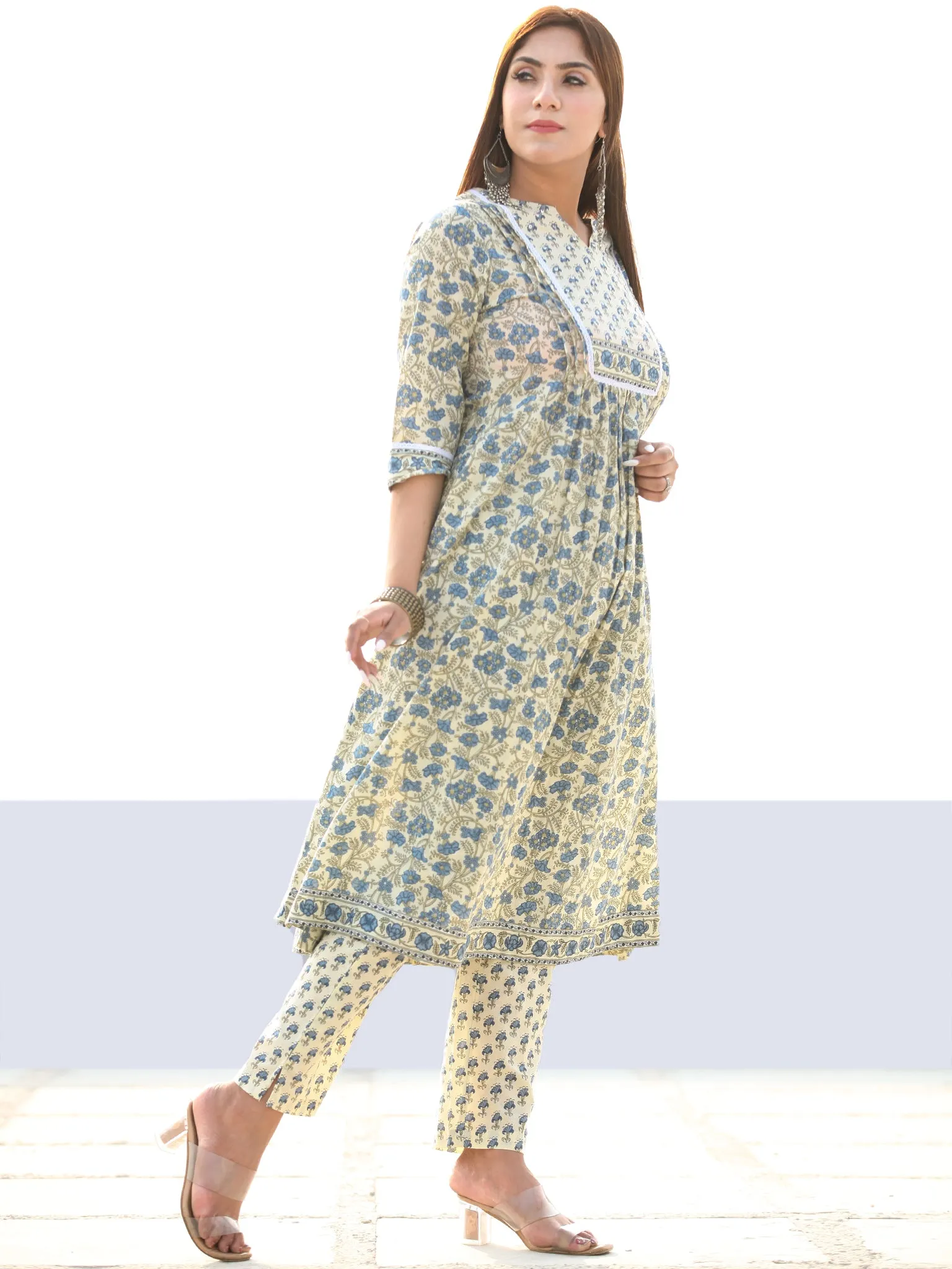 Utsav Apsara - Flared Kurta Pants & Dupatta - KS23A2584D