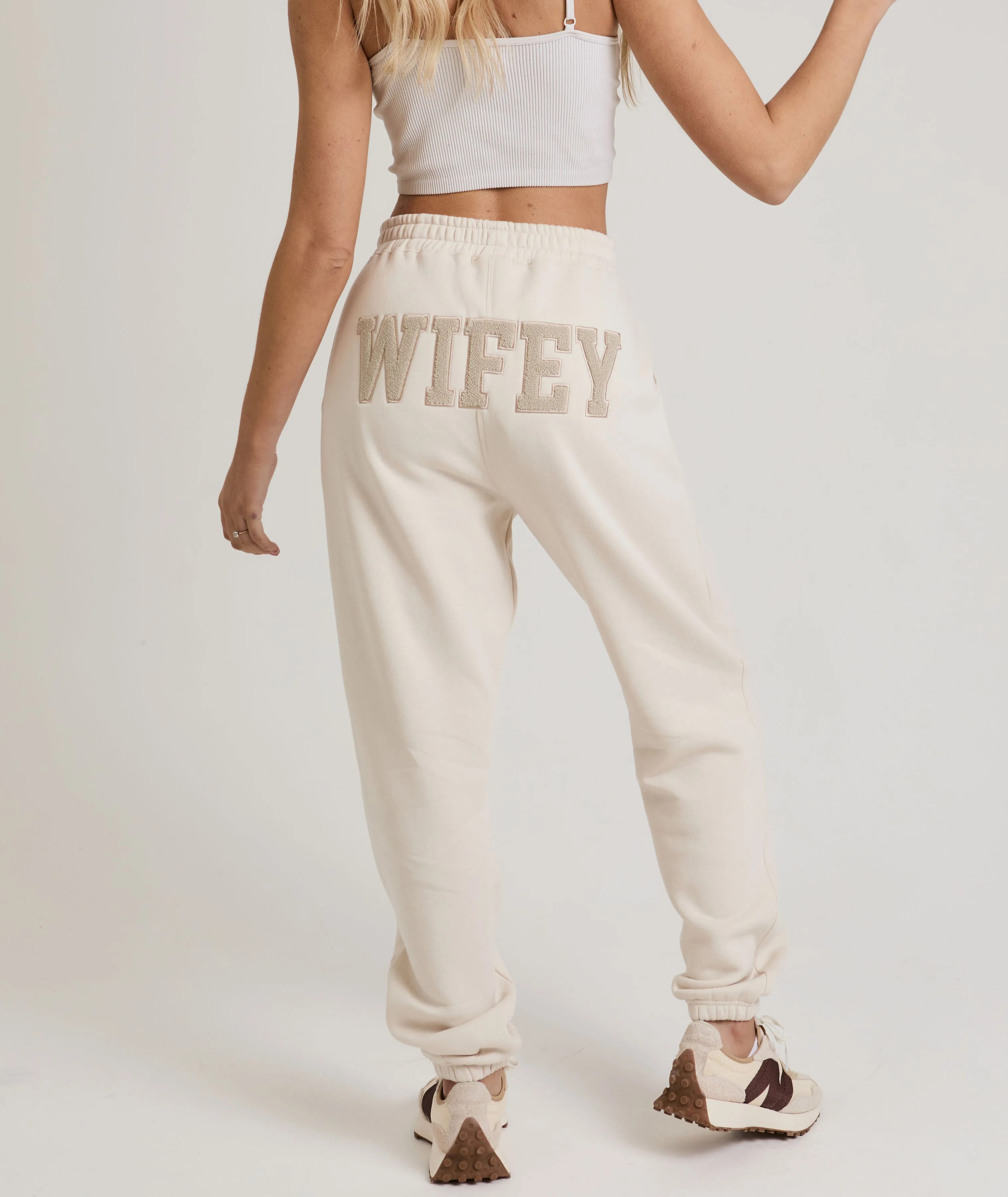 Wifey Teddy Sweatpants - Champagne