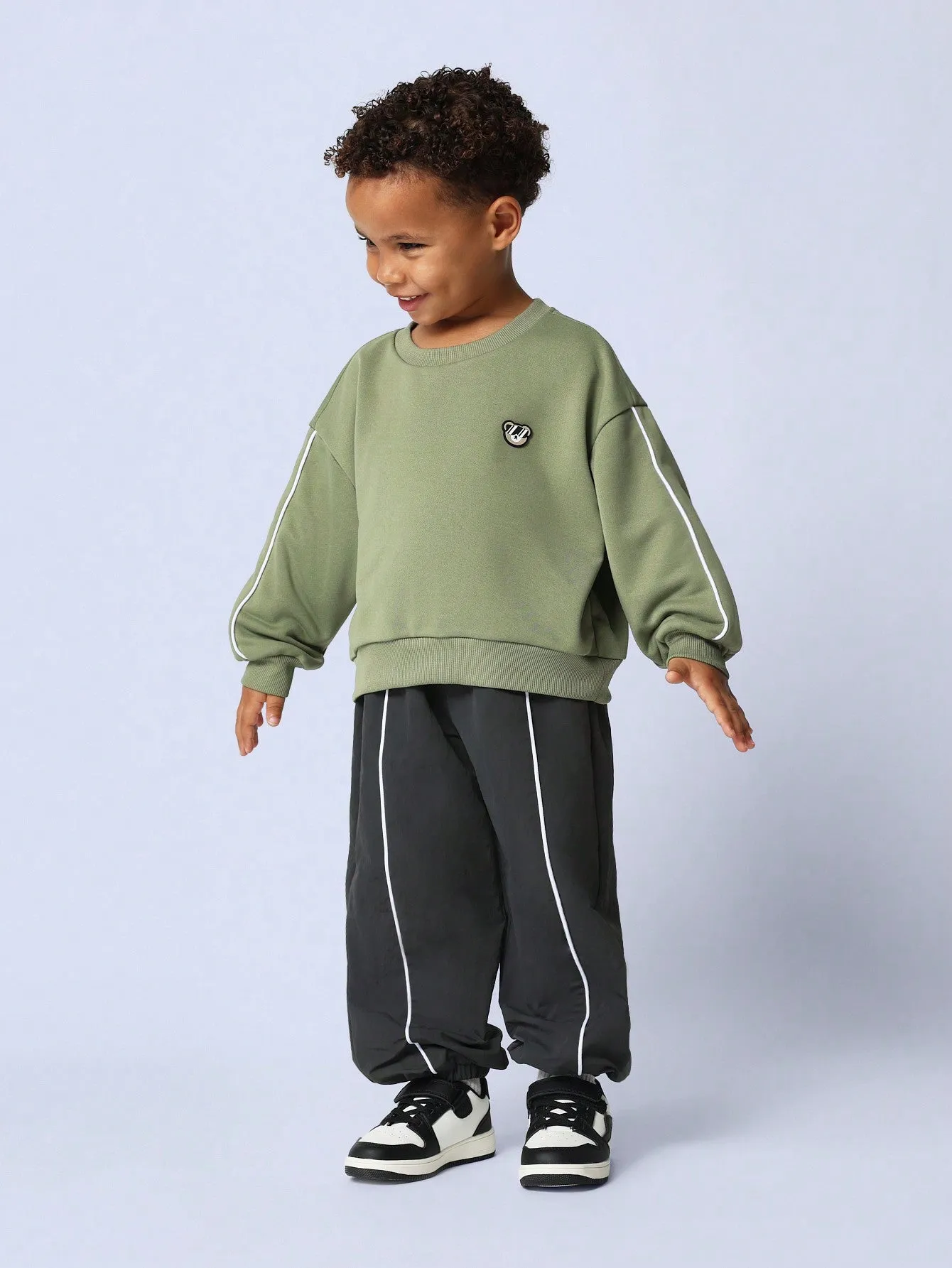 Young Boys Comfy Embroidered Teddy Sweatshirt And Nylon Pant With Piping 2 Piece Set